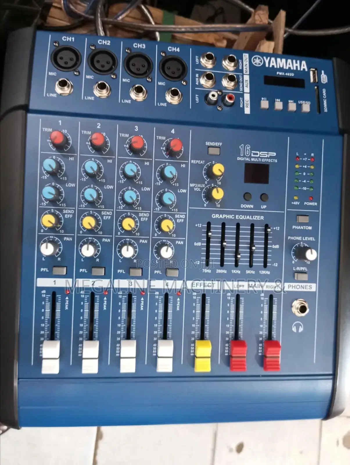 Yamaha 4 Channel Mixer
