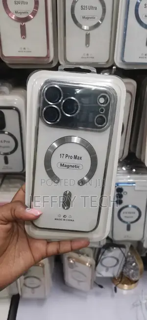 Clear Magnetic Case Camera Lens Designed for Apple iPhone 17 Pro Max