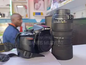 Camera. D5200