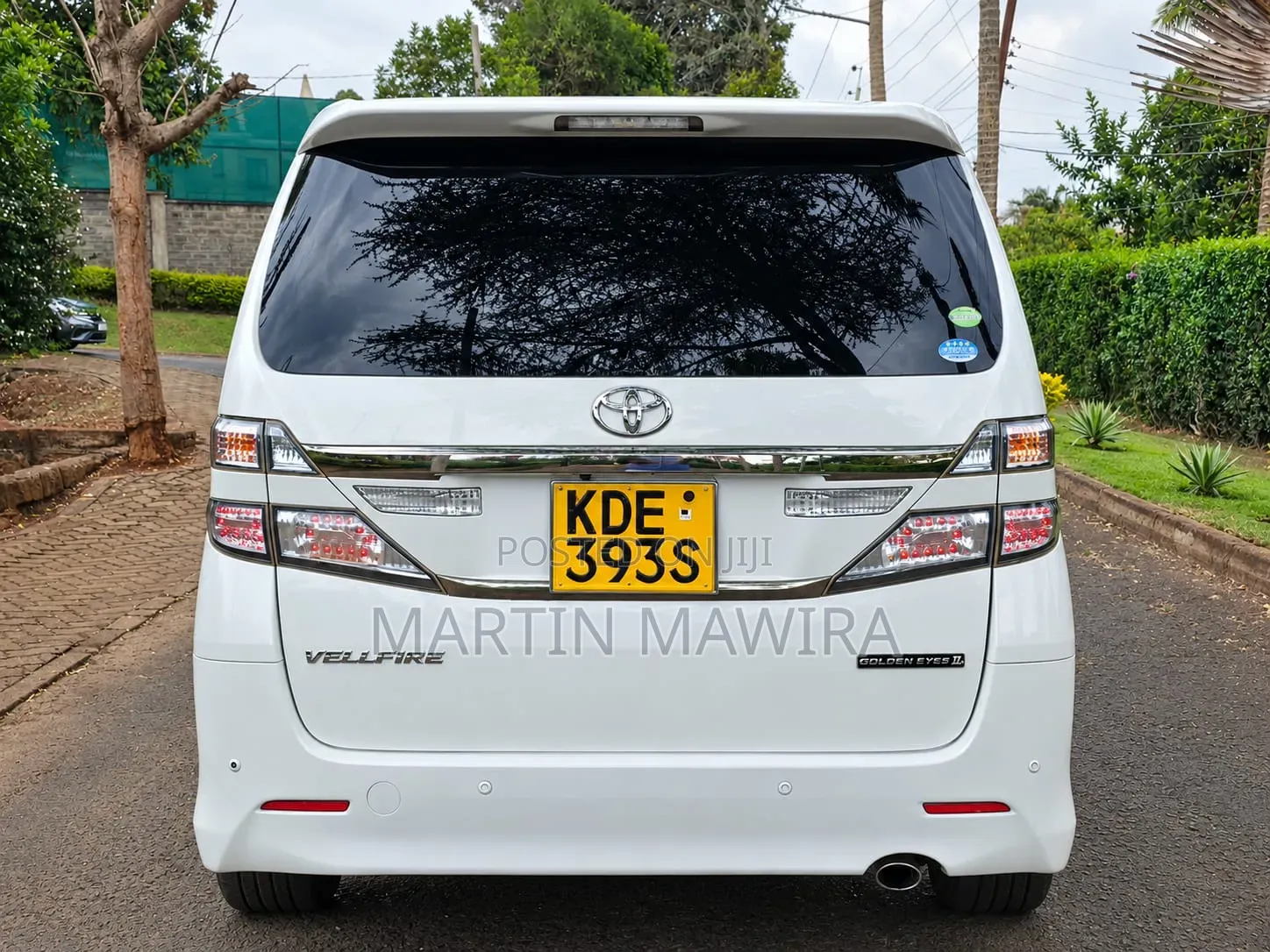 Toyota Vellfire 2014 White