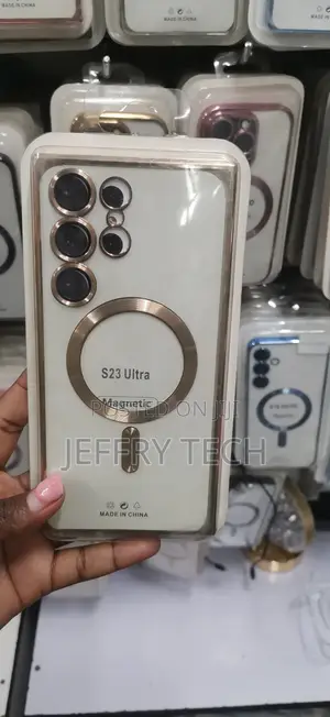 Gold-Trimmed, Clear Magnetic Case for the Samsung Galaxy S23 Ultra