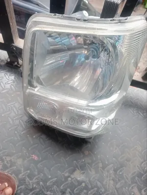 Suzuki Every 2016 Headlight