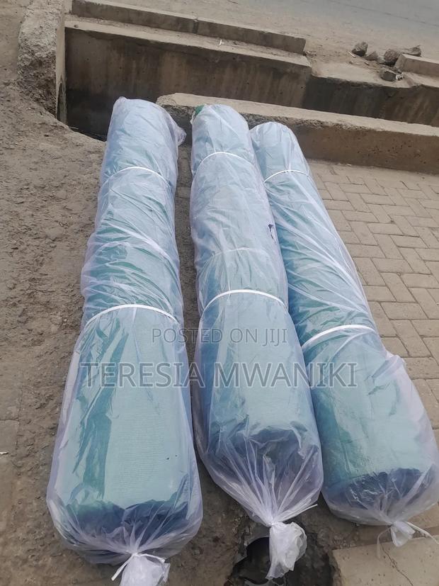 Uv Resistant Privacy Mesh - main view