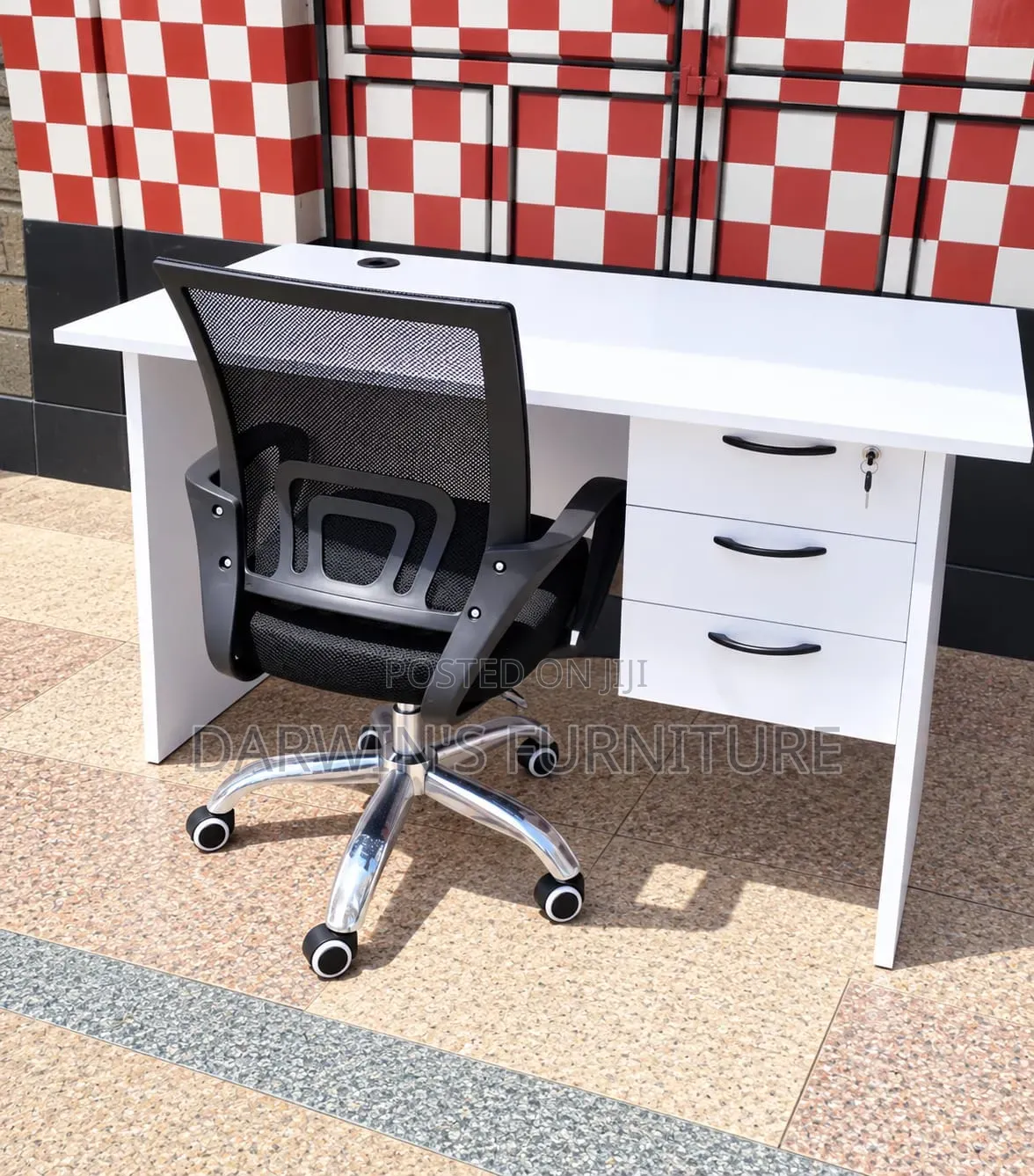 Mesh Chair and Office Desk