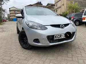 Mazda Demio 2011 Silver