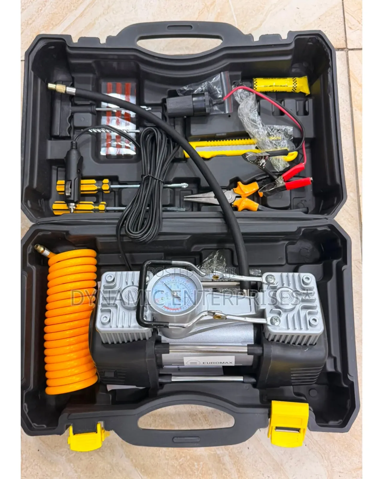 Portable 2-Cylinder Portable Air Compressor With Tools