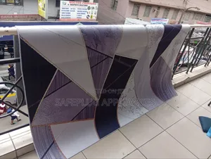 Modern 7×10 3D Carpet for Spacious Living Areas