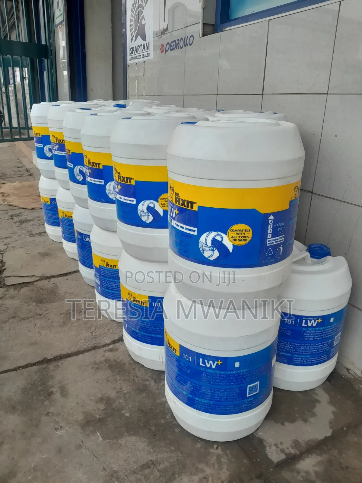 Liquid Concrete Damp-Proofing Agent From Dr.fixit