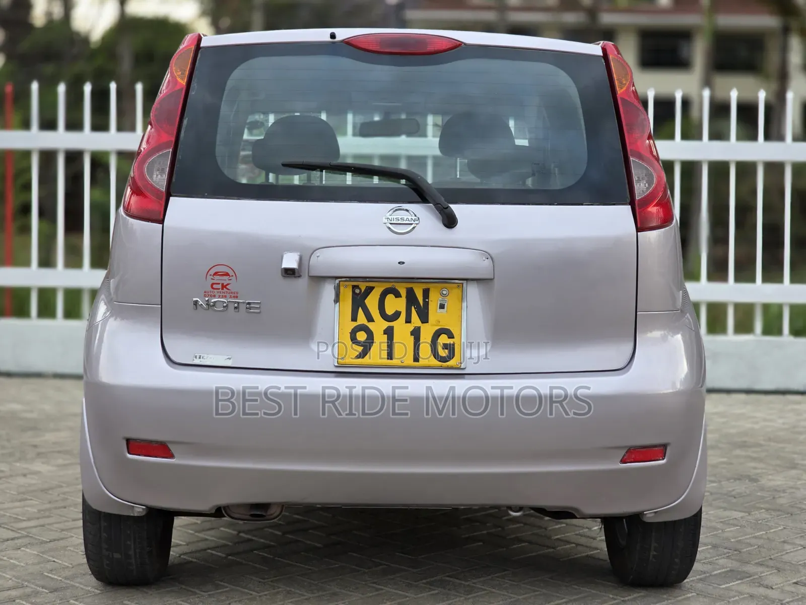 Nissan Note 1.4 2010 Silver