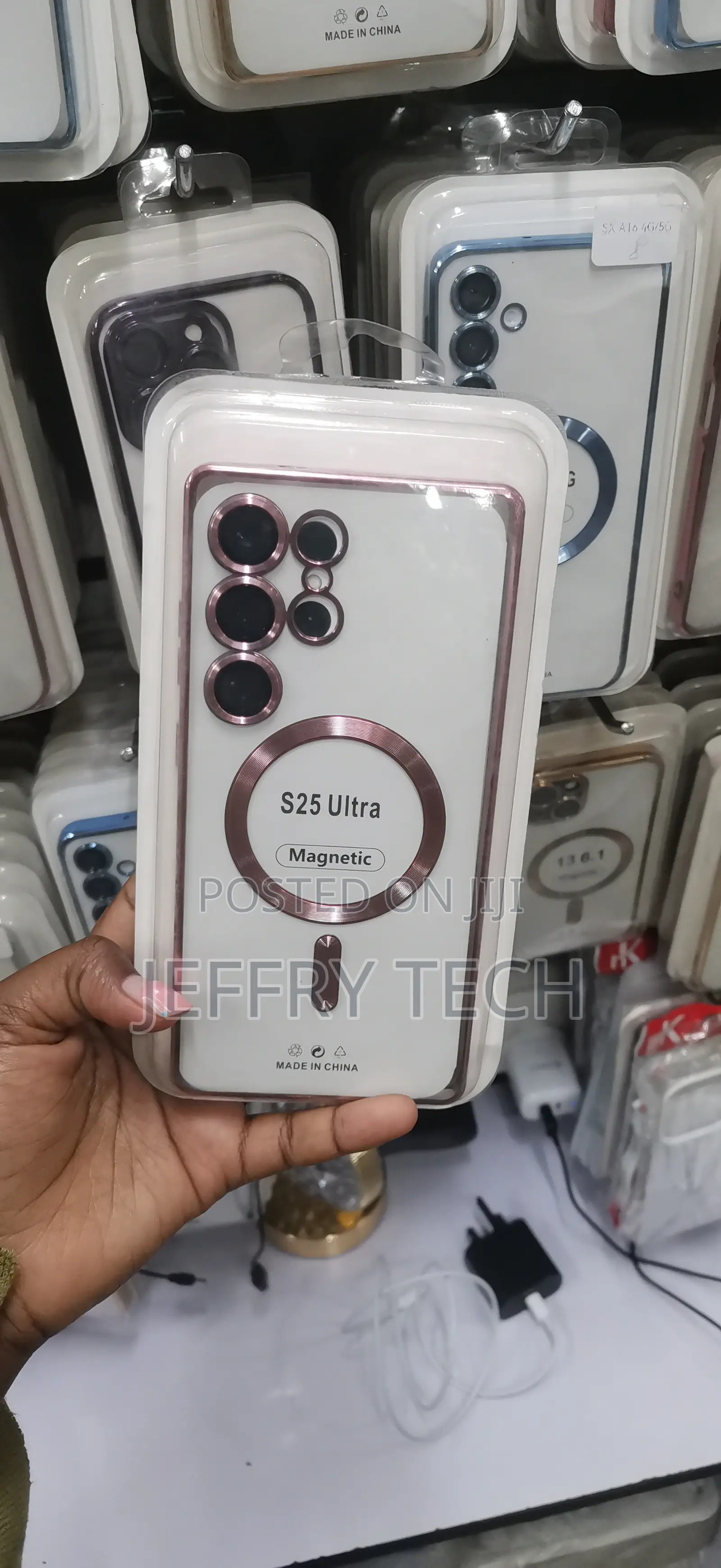 Generic Clear Case With a Built-in Magnetic Ring for Galaxy S25 Ultra