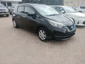 Nissan Note 1.2 Hybrid 2019 Black