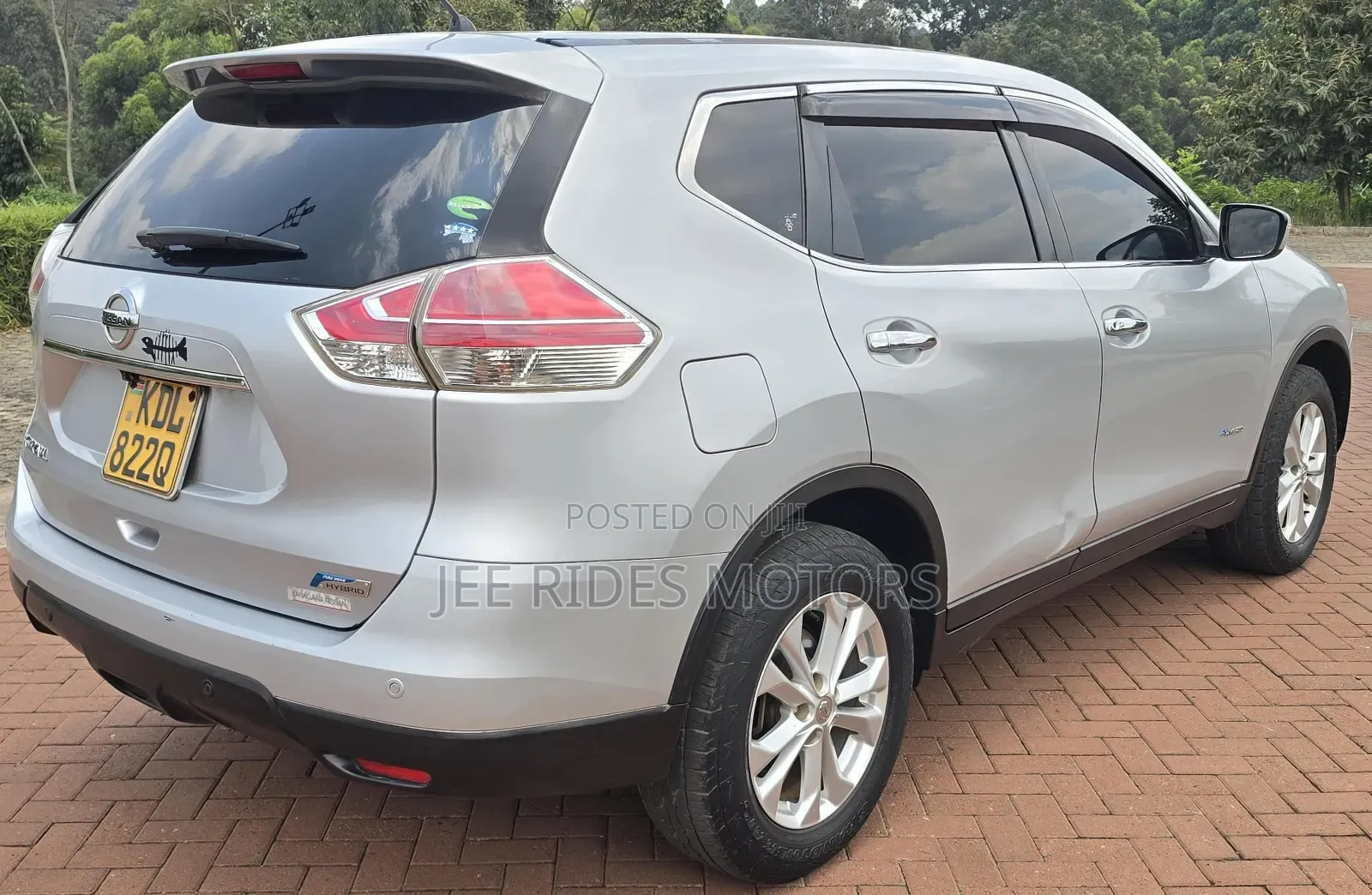 Nissan X-Trail 2016 Silver