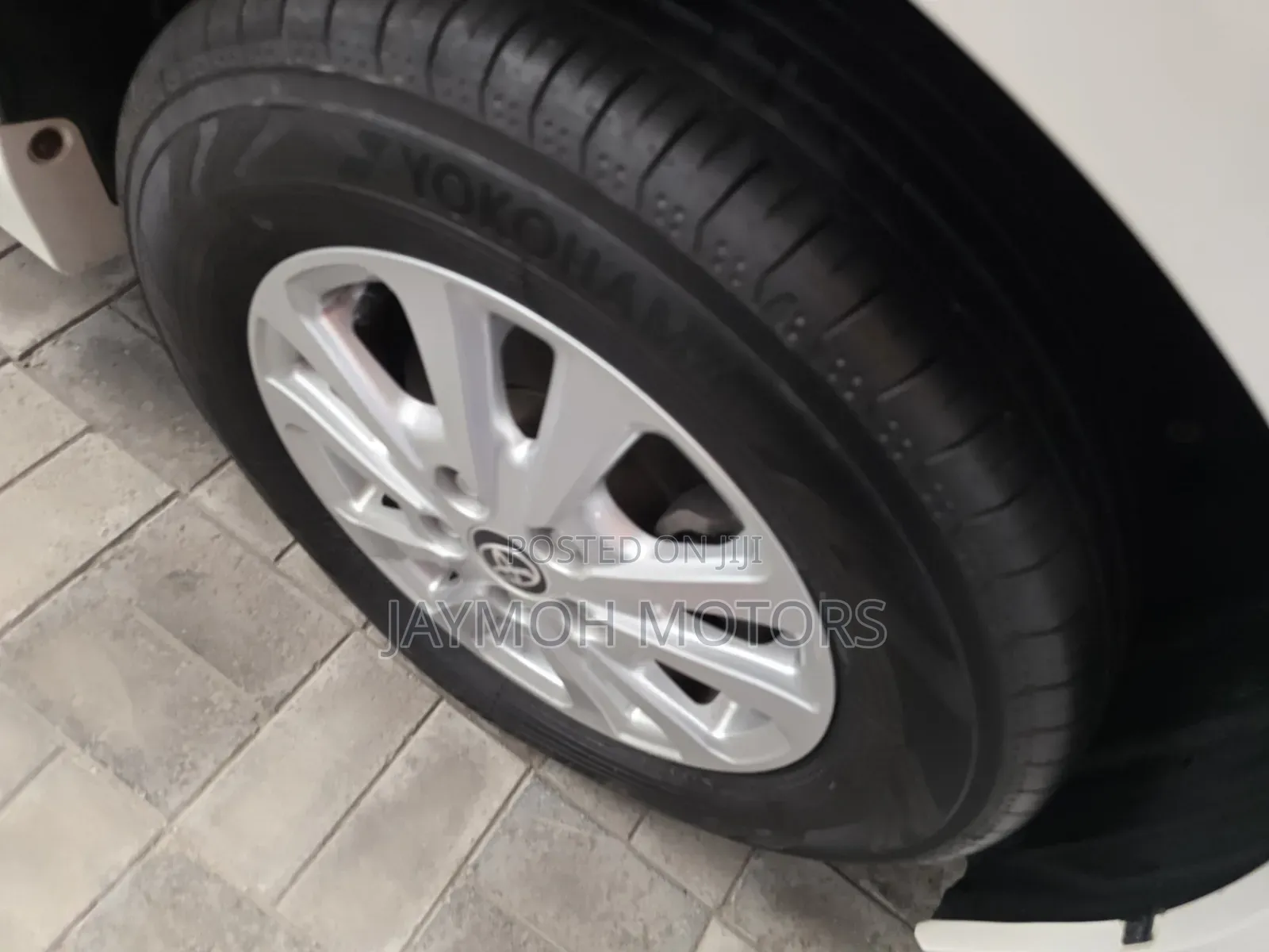 Toyota Noah 2019 White