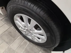 Toyota Noah 2019 White