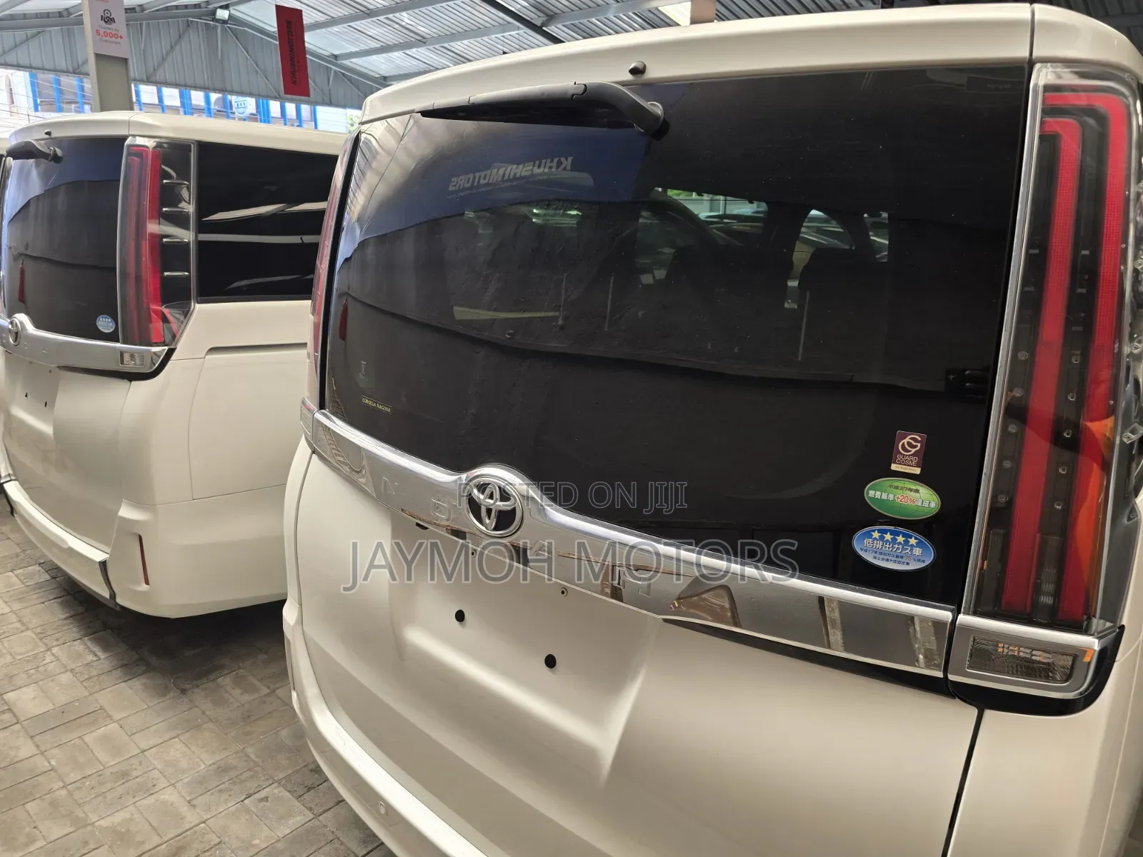Toyota Noah 2019 White