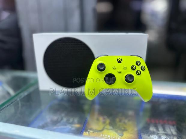Pre-Owned Xbox Series S 512GB SSD - thumbnail 4