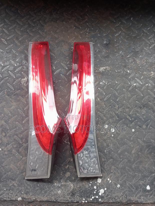 Honda Fit 2015 Bootlight - thumbnail 2