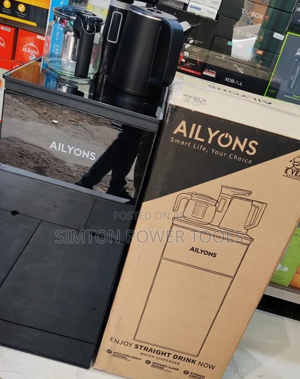 Bottom-Loading Water Dispenser