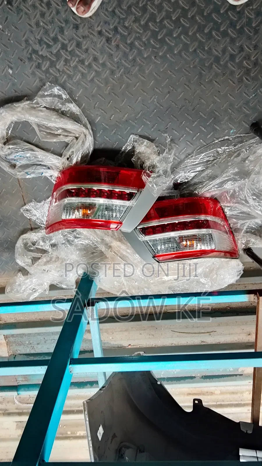 Premio 265 Taillights