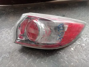 Mazda Axela 2013 Backlight
