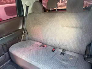 Toyota Spade 2014