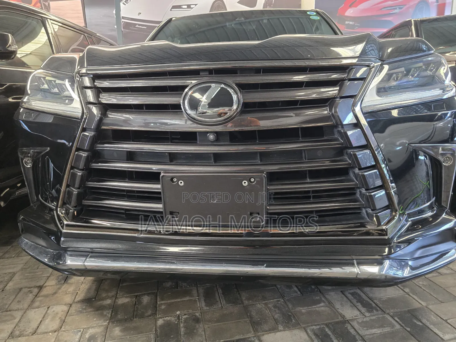 Lexus LX 2020