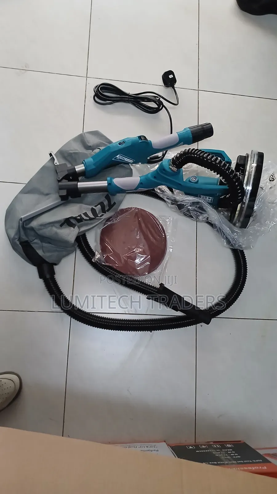 Total Dry Wall Sander