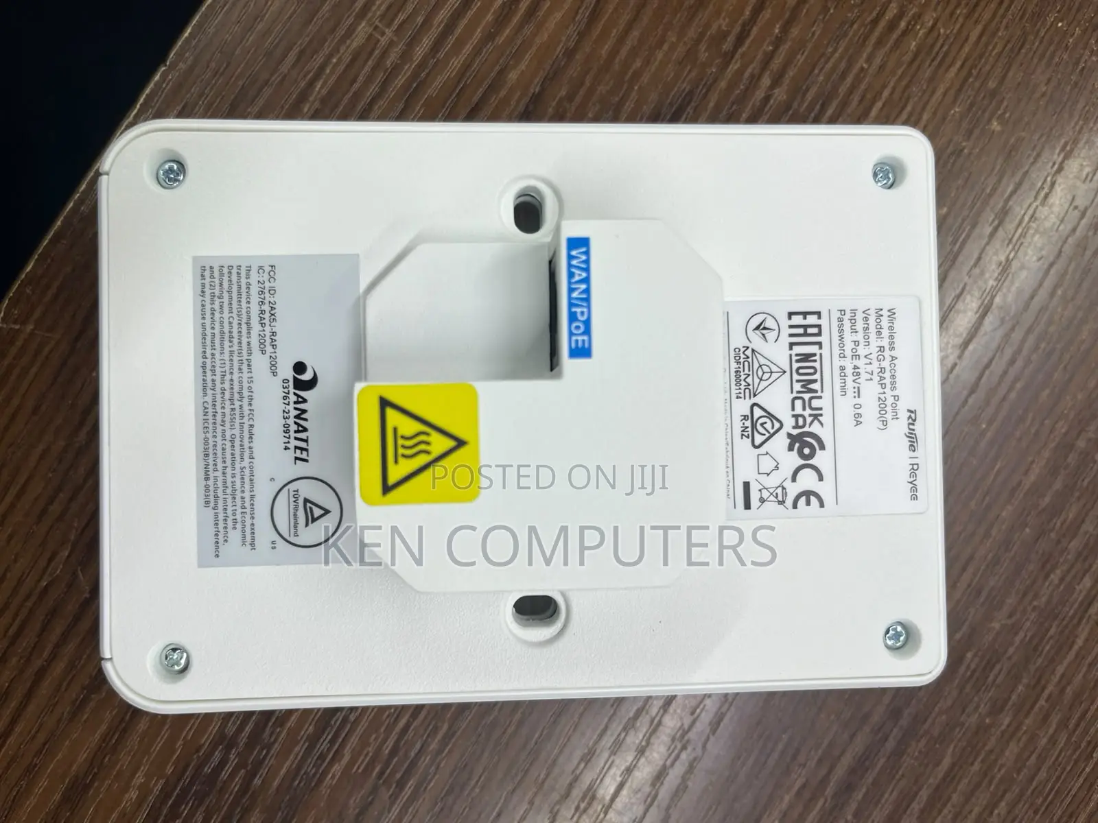 AC1300 Dual-Band Gigabit Multi-Task Wall-Plate Access Point