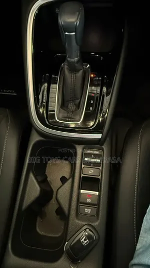 Honda Vezel 2021 White
