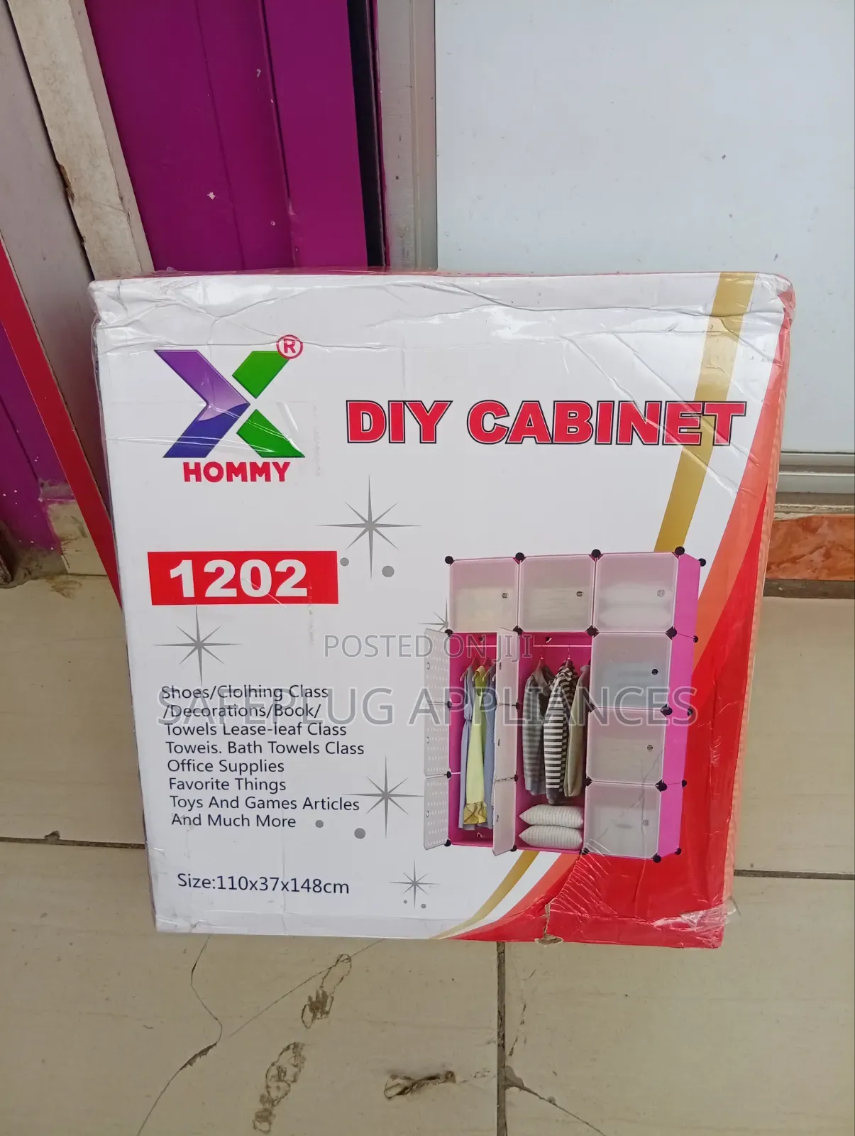 Spacious 3 Column Plastic Wardrobe for Clothes Storage