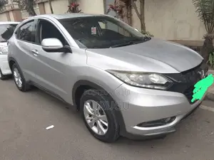 Honda Vezel 2014 Silver