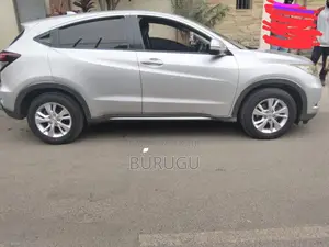 Honda Vezel 2014 Silver