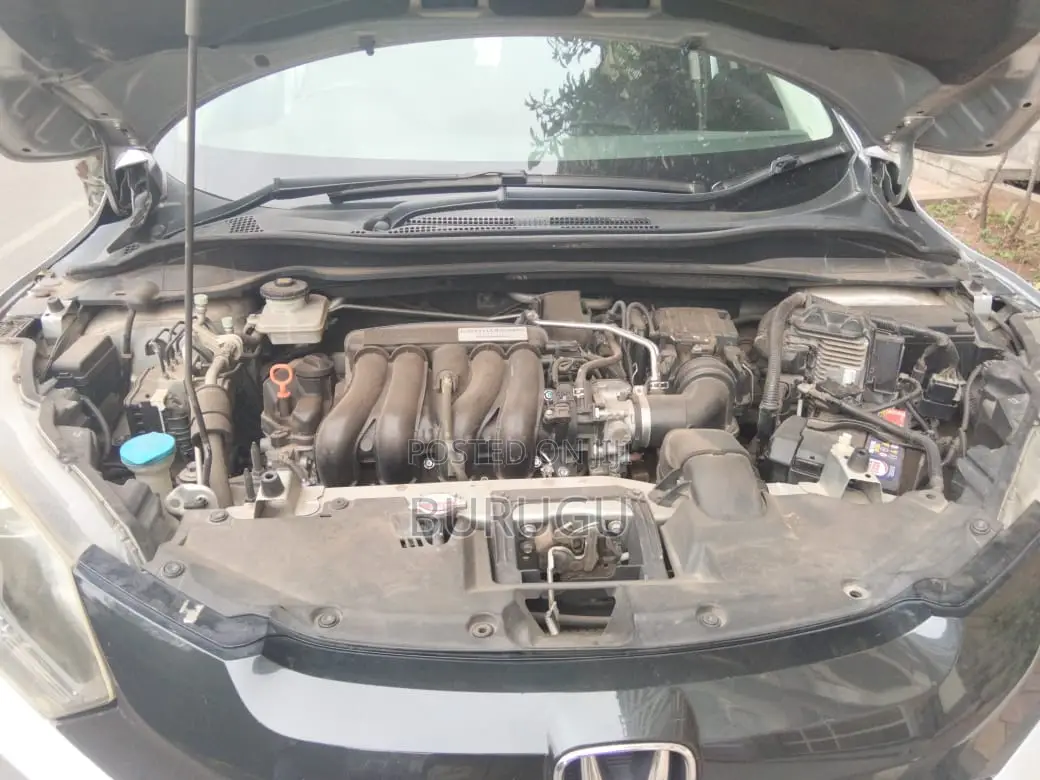 Honda Vezel 2014 Silver