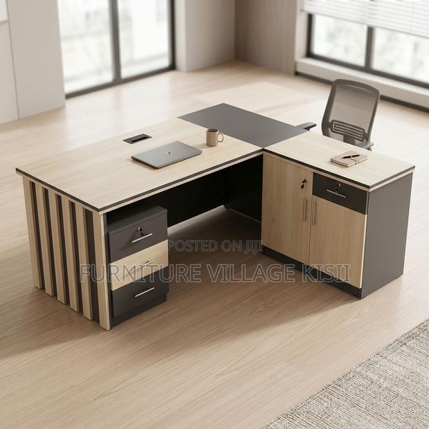 Customised 1.6 Executive Desk With Side Extension - thumbnail 2