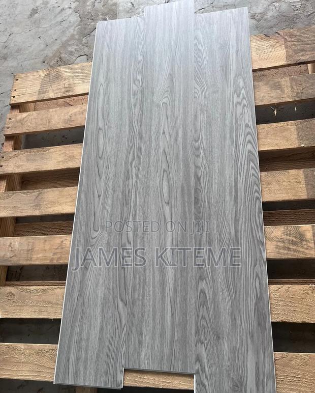 Royal SPC Flooring - thumbnail 2