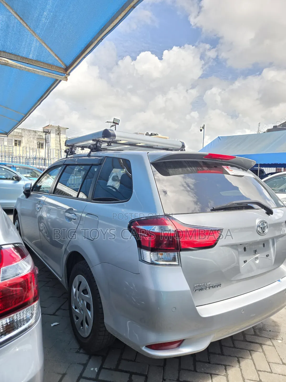 Toyota Corolla Fielder 2019 Silver