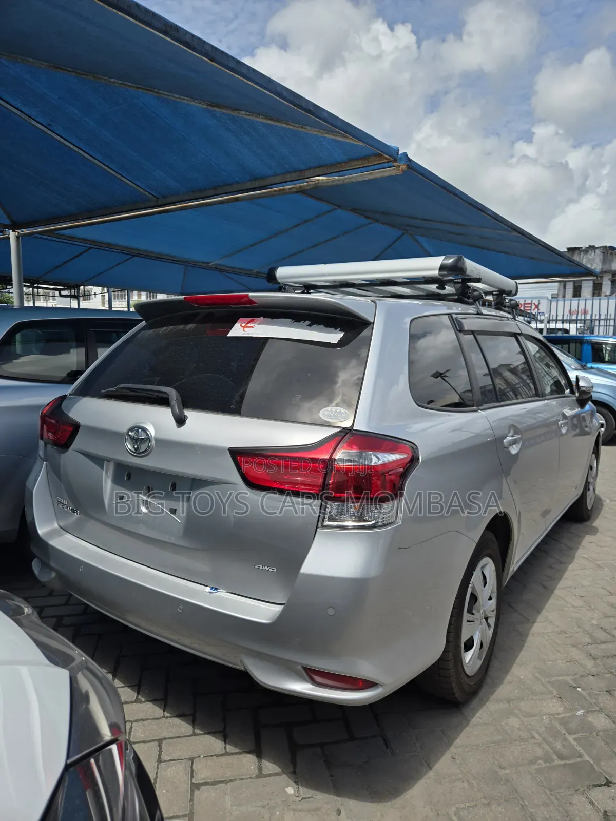 Toyota Corolla Fielder 2019 Silver