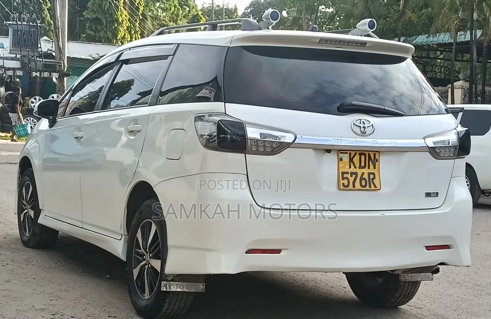 Toyota Wish 2016 White