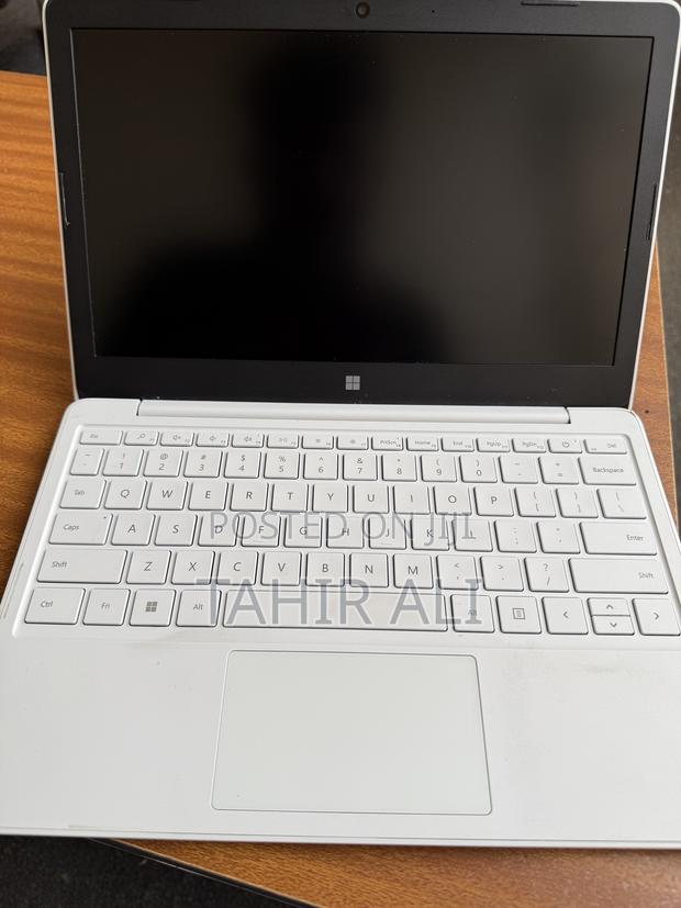 Laptop Microsoft Surface Laptop SE 8GB Intel Celeron SSD 128GB