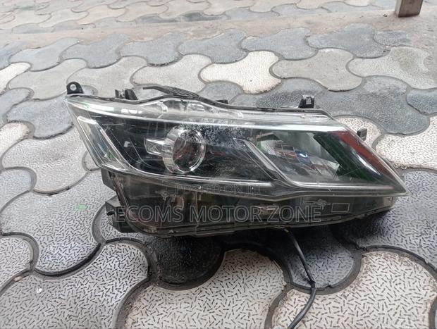 Nissan Serena 2018 Headlight