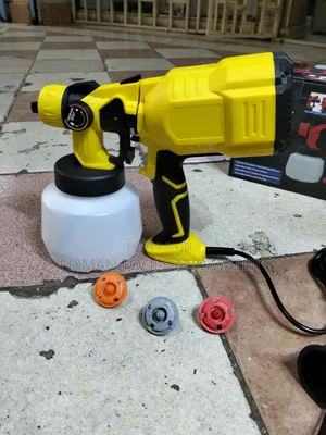 Fine Painting DEWALT ELECTRIC PAINT SPRAYER 550w 240V Extra 3 Nozzles