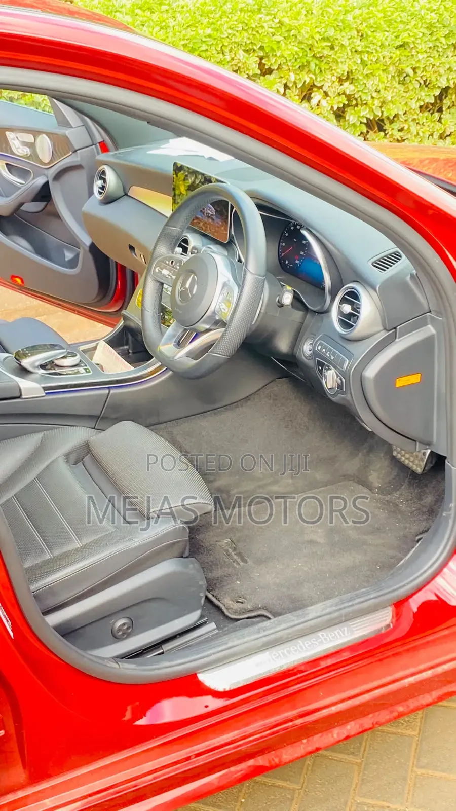 Mercedes-Benz C200 2020 Red