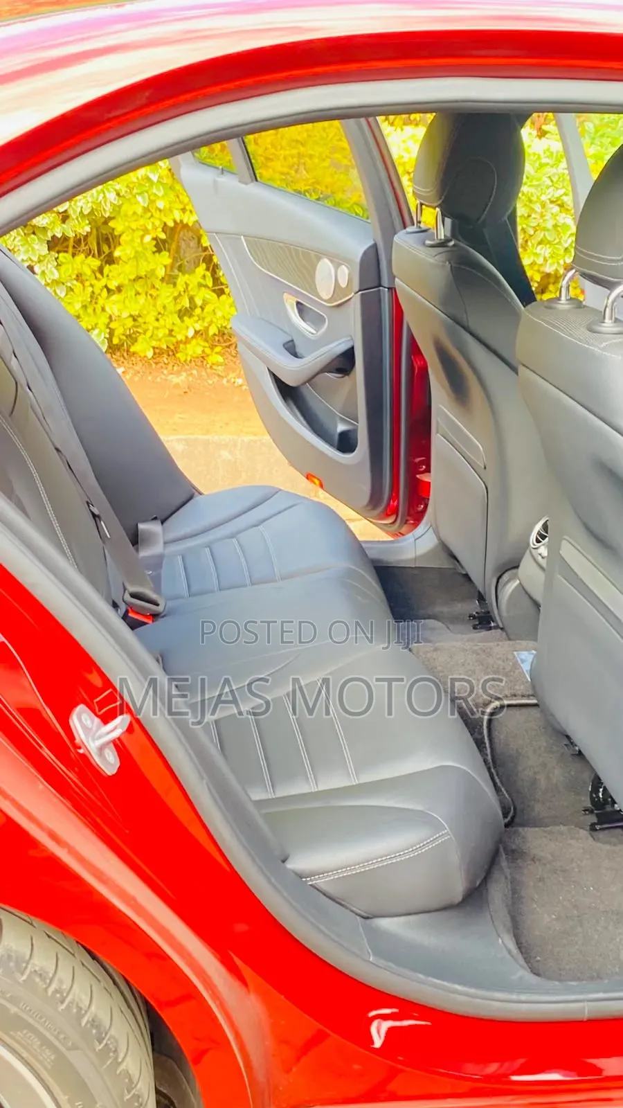 Mercedes-Benz C200 2020 Red