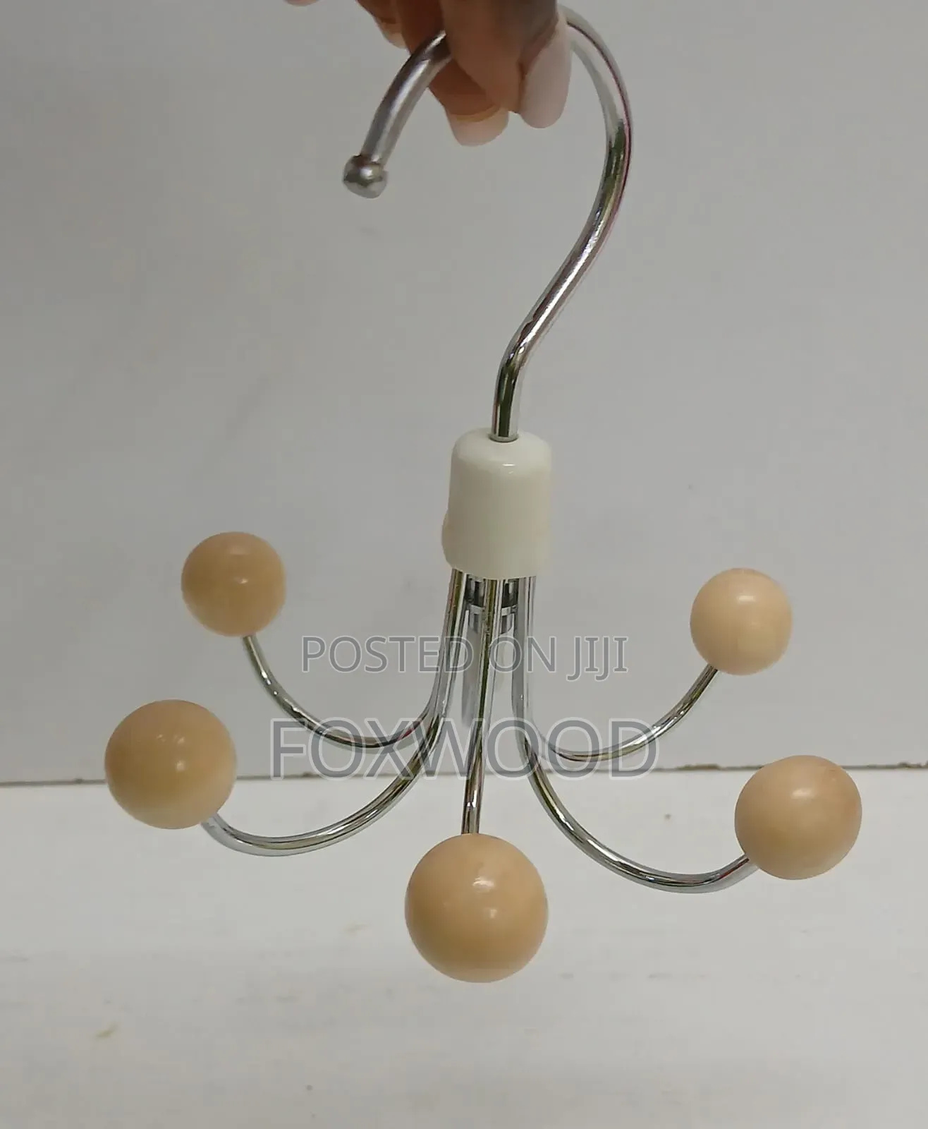 6 Hooks Rotating Hanger Available