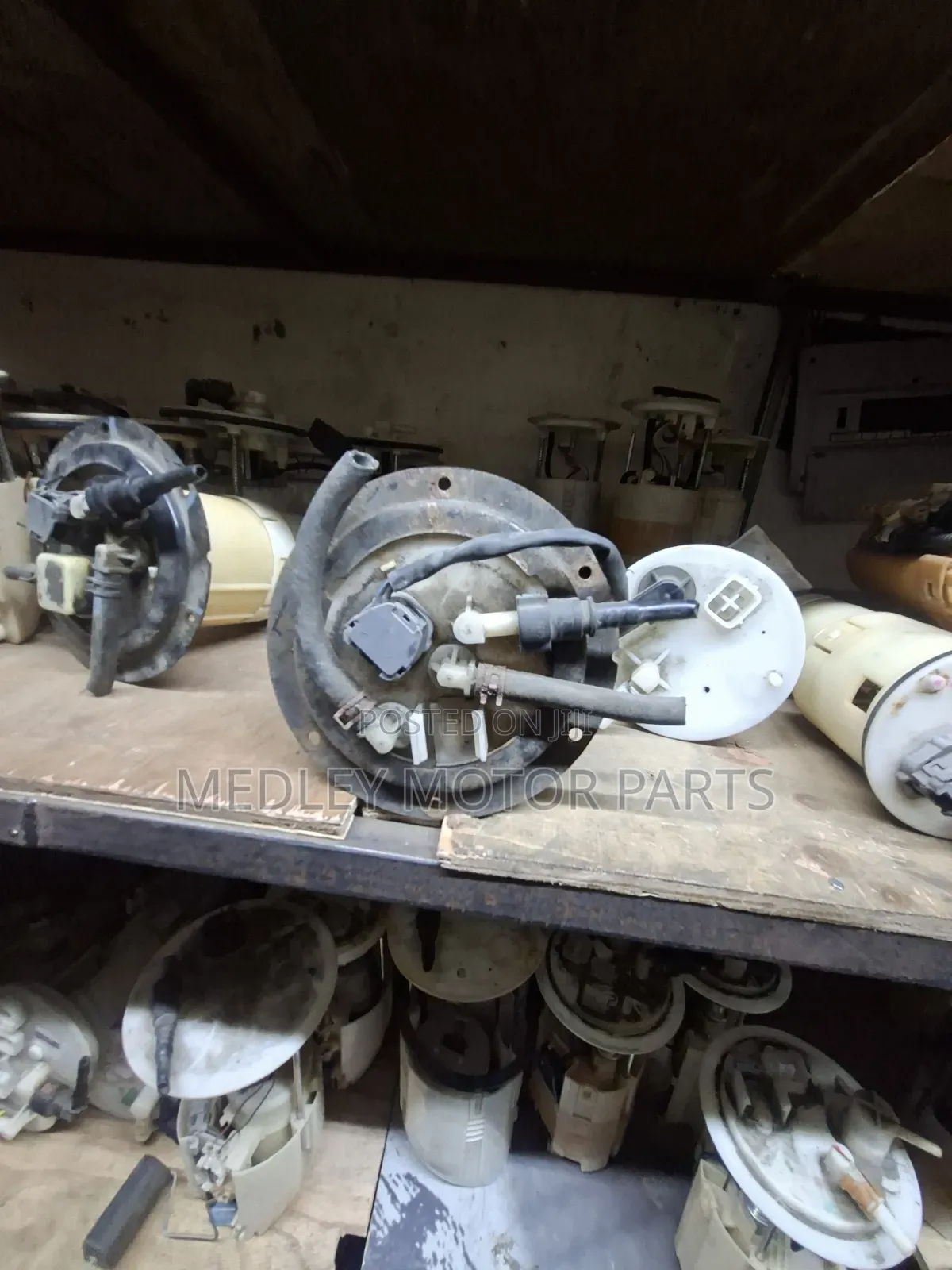 Mitsubishi Colt Fuel Pump