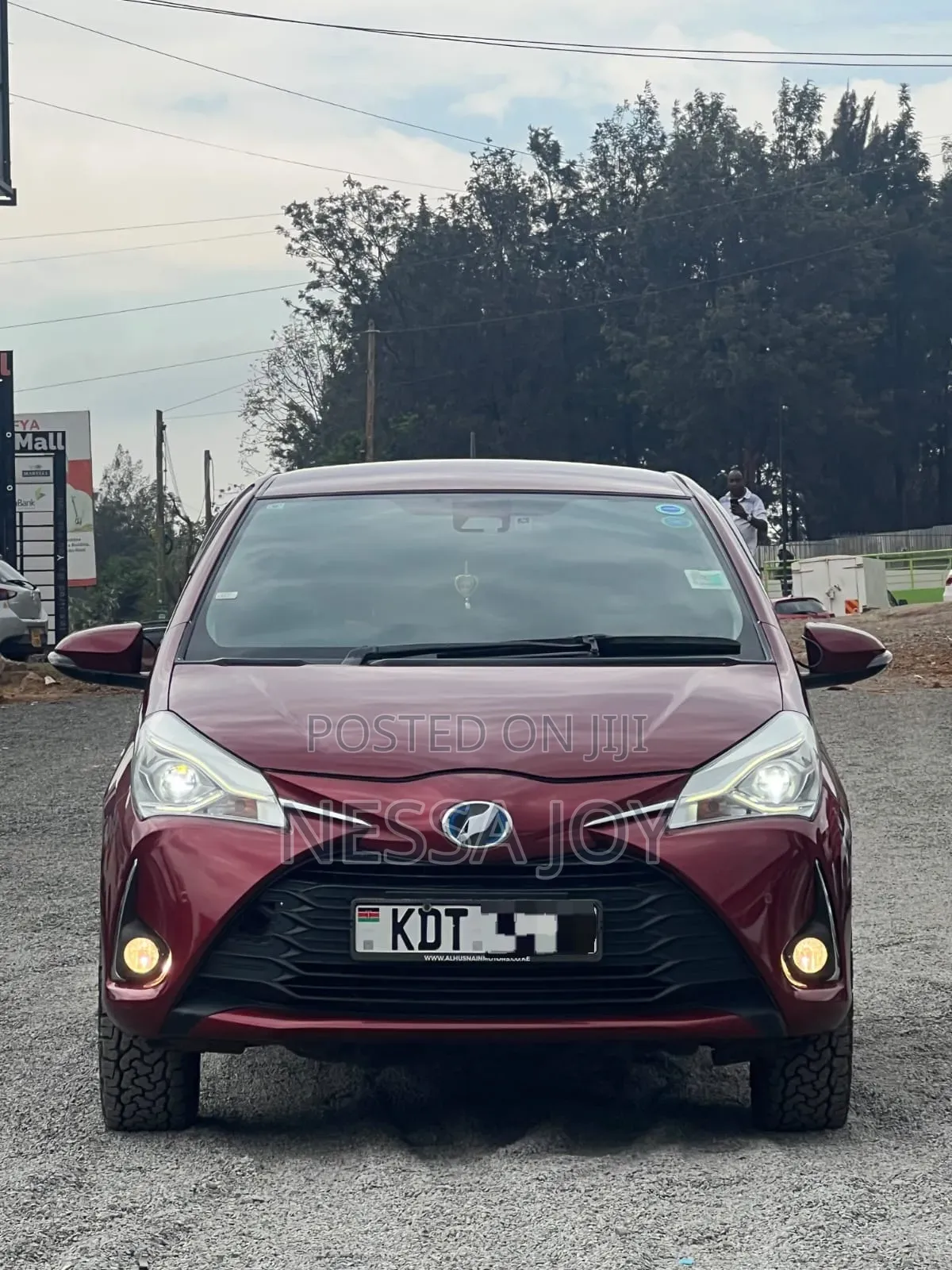 Toyota Vitz 2019 Maroon