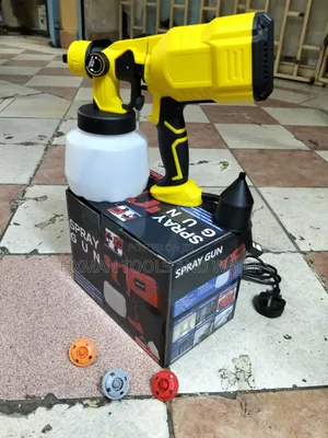 Commercial DEWALT PAINT SPRAYER 550W 240V With 3 Extra Nozzles