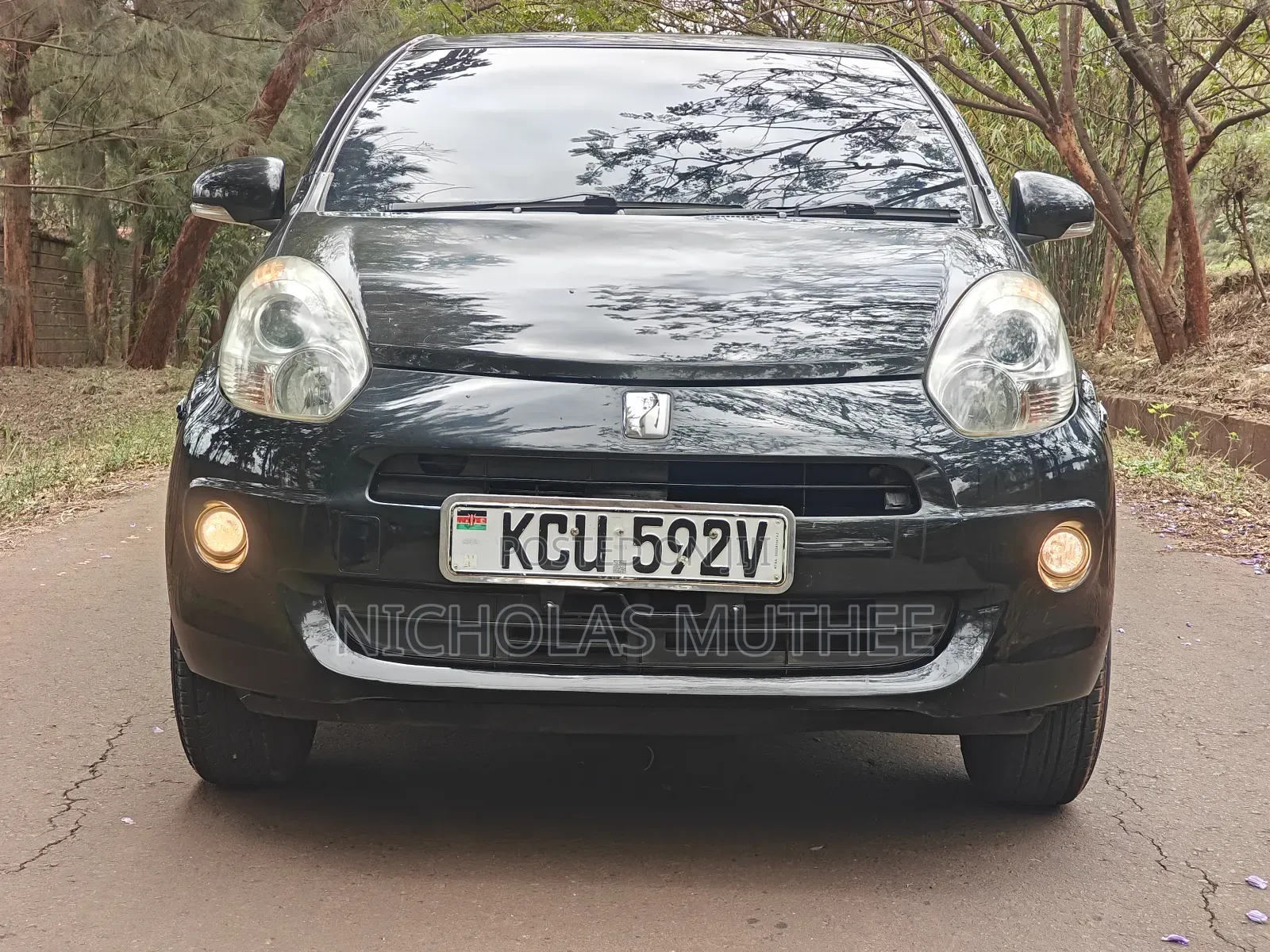 Toyota Passo 2012 Black