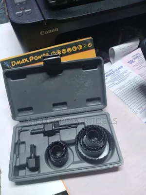 11-Piece Carbon Steel Hole Saw Kit