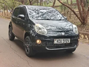 Toyota Passo 2012 Black